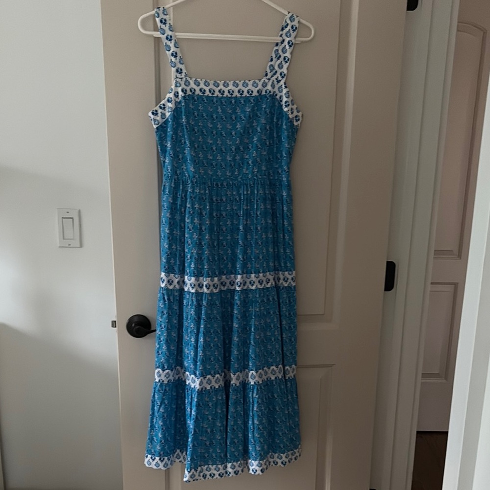 Blue and White Sleeveless Dress